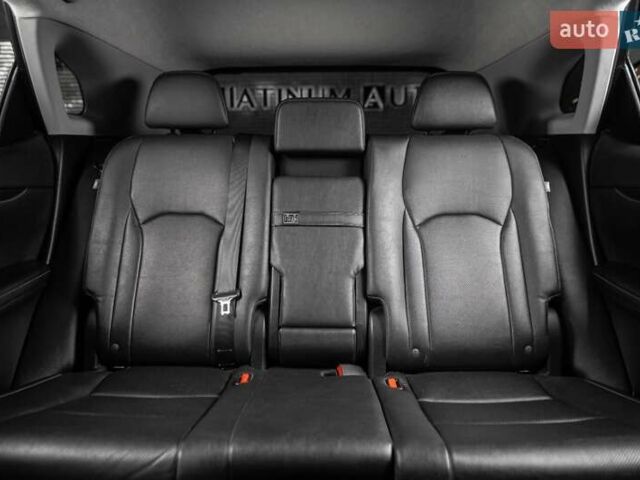 Белый Лексус РХ, объемом двигателя 3.46 л и пробегом 183 тыс. км за 27508 $, фото 27 на Automoto.ua