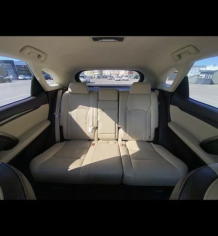 Білий Лексус РХ, об'ємом двигуна 2 л та пробігом 99 тис. км за 30000 $, фото 15 на Automoto.ua