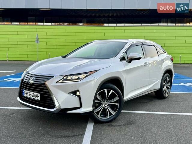 Білий Лексус РХ, об'ємом двигуна 2 л та пробігом 70 тис. км за 32900 $, фото 1 на Automoto.ua