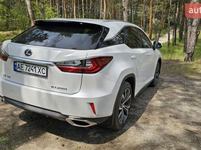 Білий Лексус РХ, об'ємом двигуна 2 л та пробігом 105 тис. км за 35400 $, фото 8 на Automoto.ua