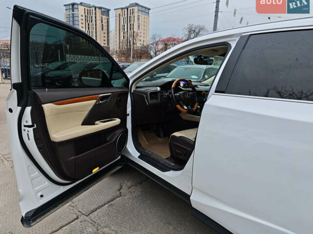Білий Лексус РХ, об'ємом двигуна 3.5 л та пробігом 99 тис. км за 27590 $, фото 19 на Automoto.ua