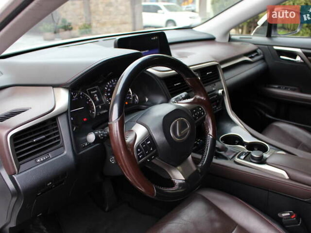 Білий Лексус РХ, об'ємом двигуна 2 л та пробігом 117 тис. км за 31500 $, фото 11 на Automoto.ua