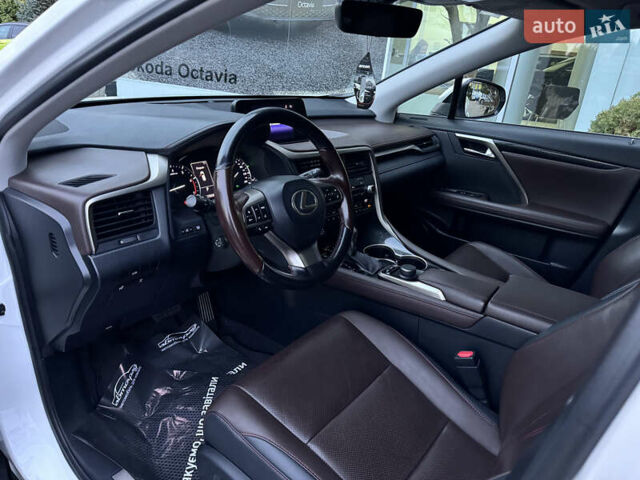 Білий Лексус РХ, об'ємом двигуна 2 л та пробігом 179 тис. км за 29990 $, фото 59 на Automoto.ua