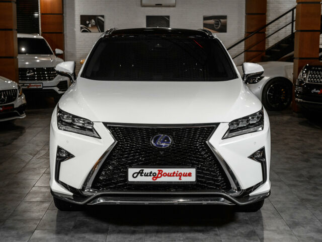 Білий Лексус РХ, об'ємом двигуна 3 л та пробігом 39 тис. км за 49900 $, фото 1 на Automoto.ua