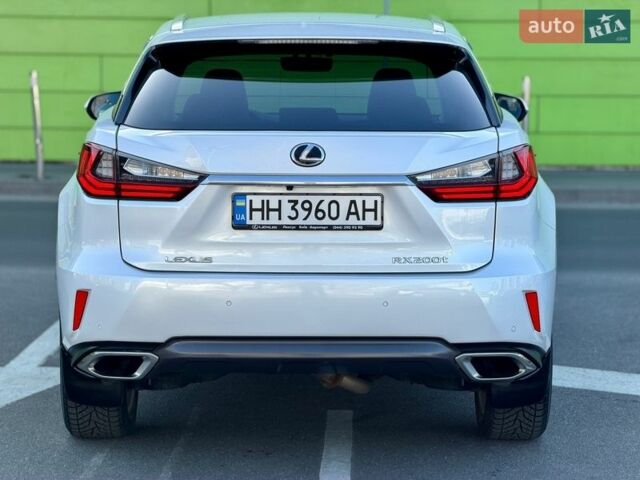 Белый Лексус РХ, объемом двигателя 2 л и пробегом 71 тыс. км за 31900 $, фото 18 на Automoto.ua