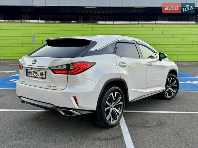 Лексус РХ 2016 в Киеве на Automoto.ua Белый Лексус РХ, объемом двигателя 2 л и пробегом 70 тыс. км за 32900 $, фото 11 на Automoto.ua