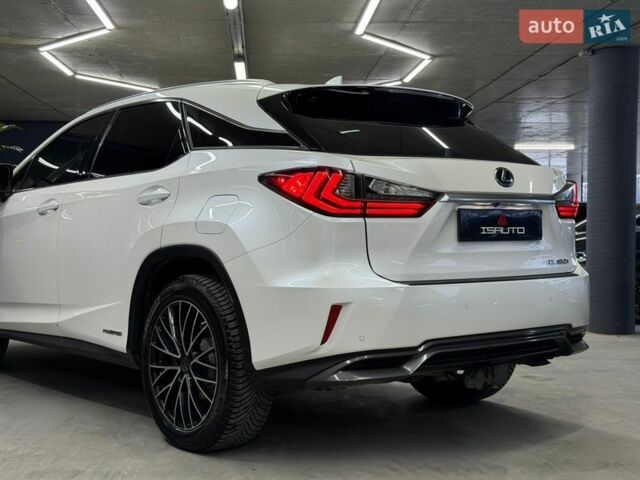 Білий Лексус РХ, об'ємом двигуна 3.46 л та пробігом 106 тис. км за 36900 $, фото 11 на Automoto.ua