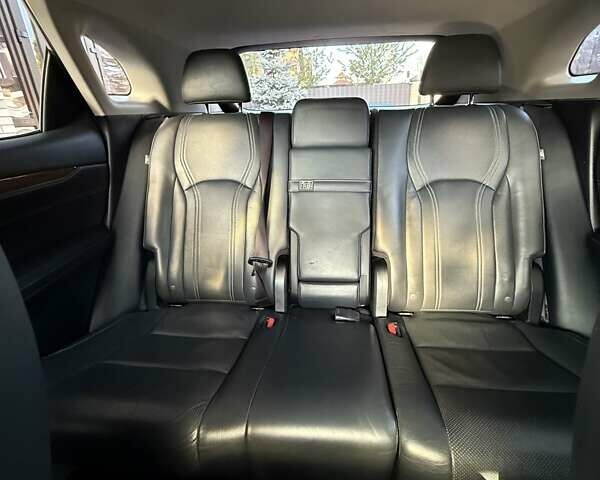 Білий Лексус РХ, об'ємом двигуна 3.46 л та пробігом 180 тис. км за 27000 $, фото 18 на Automoto.ua