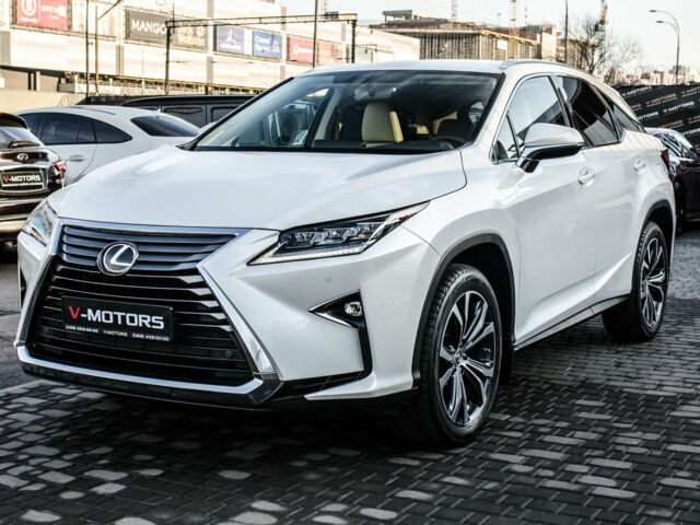 Білий Лексус РХ, об'ємом двигуна 2 л та пробігом 60 тис. км за 45555 $, фото 60 на Automoto.ua
