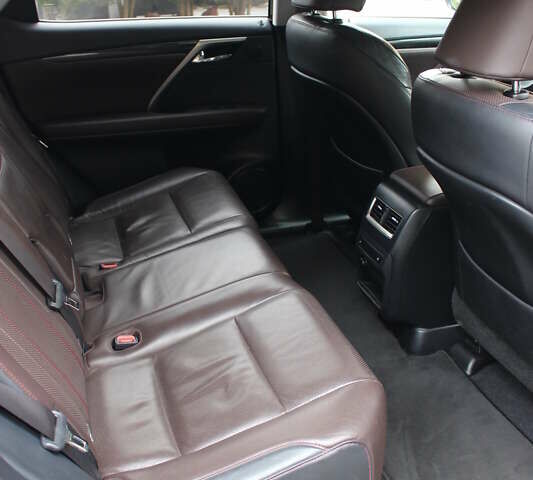 Білий Лексус РХ, об'ємом двигуна 2 л та пробігом 117 тис. км за 31500 $, фото 13 на Automoto.ua