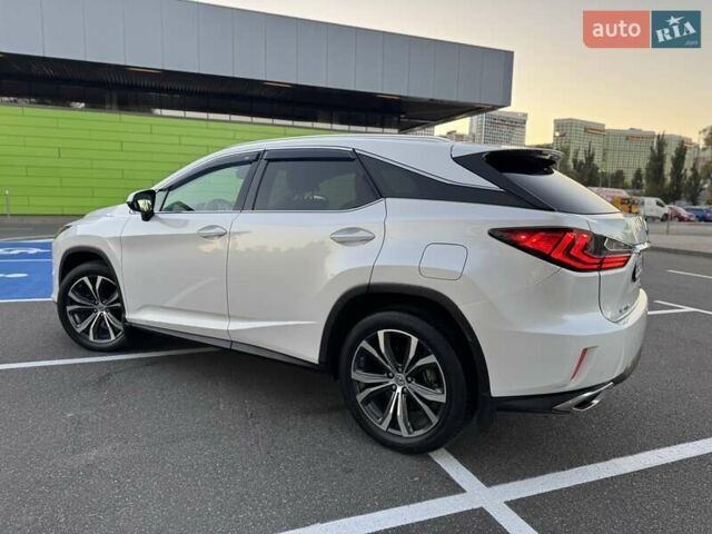 Лексус РХ 2016 в Киеве на Automoto.ua Белый Лексус РХ, объемом двигателя 2 л и пробегом 70 тыс. км за 32900 $, фото 23 на Automoto.ua