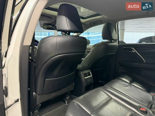 Білий Лексус РХ, об'ємом двигуна 3.46 л та пробігом 106 тис. км за 36900 $, фото 22 на Automoto.ua