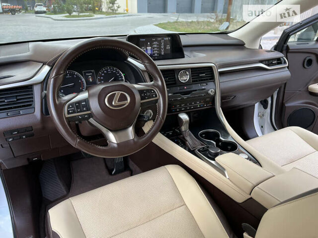 Лексус РХ 2016 у Виннице на Automoto.ua Белый Лексус РХ, об'ємом двигуна 2 л та пробігом 80 тис. км за 38600 $, фото 93 на Automoto.ua