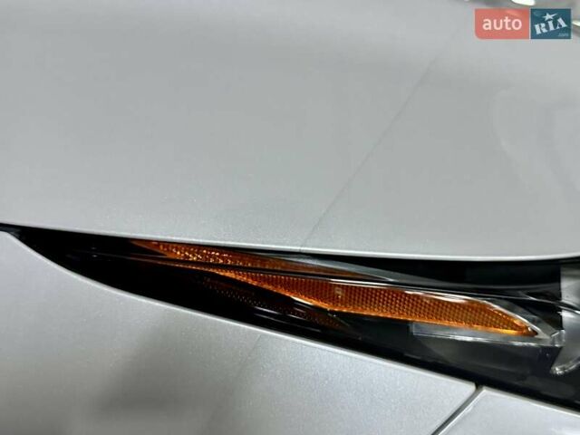 Білий Лексус РХ, об'ємом двигуна 2 л та пробігом 70 тис. км за 32900 $, фото 63 на Automoto.ua