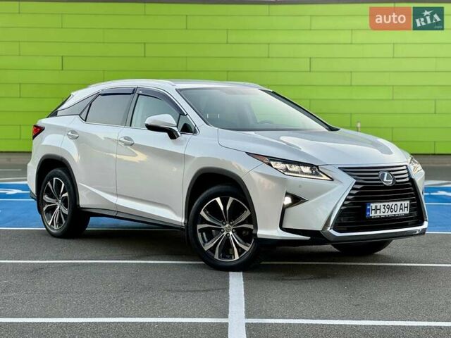 Білий Лексус РХ, об'ємом двигуна 2 л та пробігом 70 тис. км за 32900 $, фото 10 на Automoto.ua