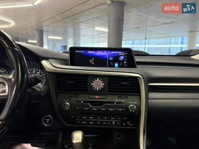 Білий Лексус РХ, об'ємом двигуна 3.46 л та пробігом 106 тис. км за 36900 $, фото 28 на Automoto.ua