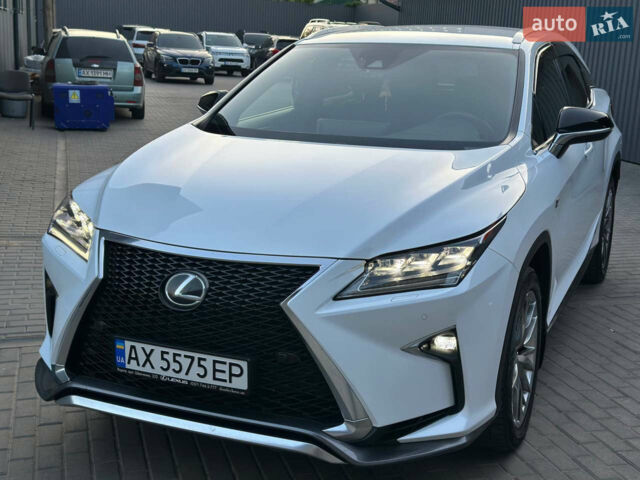 Білий Лексус РХ, об'ємом двигуна 2 л та пробігом 139 тис. км за 40000 $, фото 16 на Automoto.ua