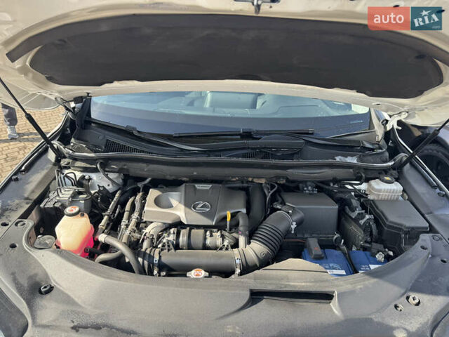 Білий Лексус РХ, об'ємом двигуна 2 л та пробігом 116 тис. км за 29300 $, фото 30 на Automoto.ua