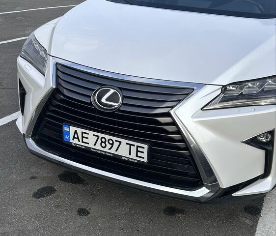 Білий Лексус РХ, об'ємом двигуна 2 л та пробігом 100 тис. км за 32999 $, фото 21 на Automoto.ua