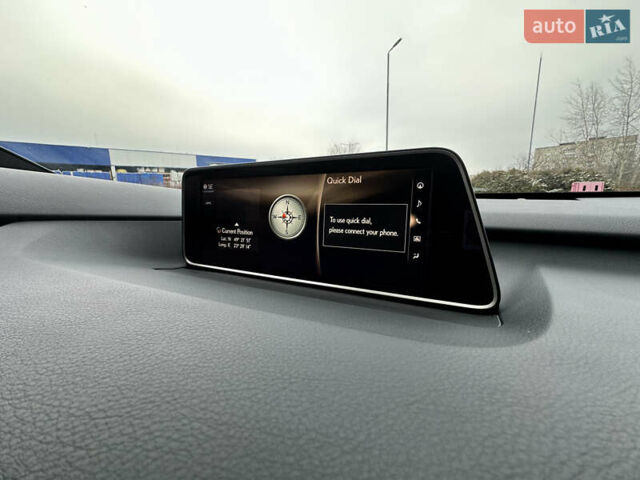 Белый Лексус РХ, объемом двигателя 3.5 л и пробегом 143 тыс. км за 33500 $, фото 167 на Automoto.ua