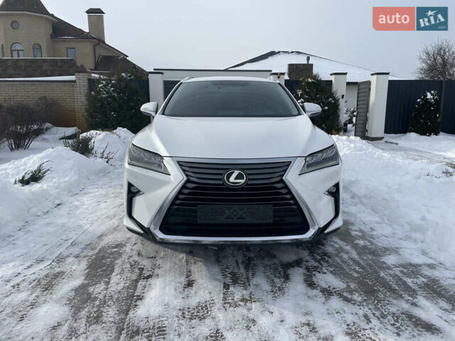 Білий Лексус РХ, об'ємом двигуна 2 л та пробігом 147 тис. км за 27700 $, фото 1 на Automoto.ua