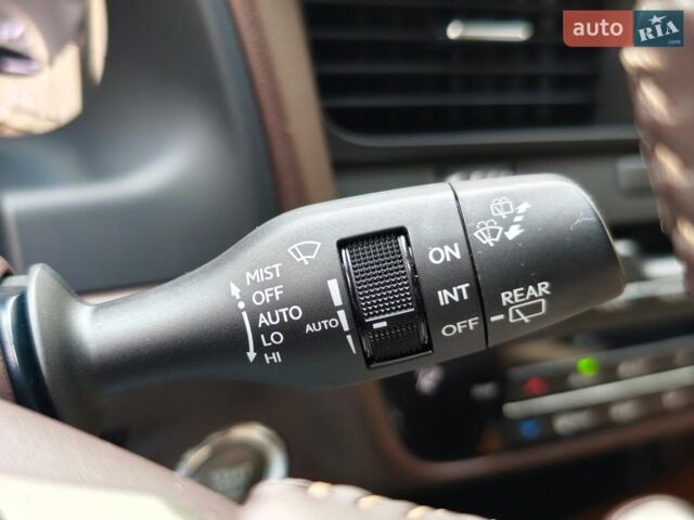 Білий Лексус РХ, об'ємом двигуна 3.46 л та пробігом 71 тис. км за 32000 $, фото 46 на Automoto.ua