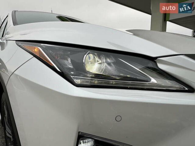 Белый Лексус РХ, объемом двигателя 3.5 л и пробегом 143 тыс. км за 33500 $, фото 40 на Automoto.ua