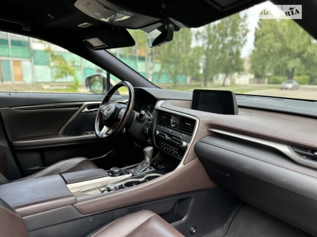Белый Лексус РХ, объемом двигателя 2 л и пробегом 186 тыс. км за 26700 $, фото 29 на Automoto.ua