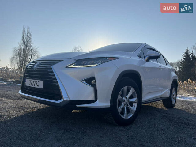 Білий Лексус РХ, об'ємом двигуна 2 л та пробігом 58 тис. км за 33800 $, фото 6 на Automoto.ua