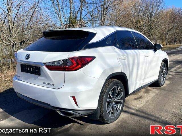 Білий Лексус РХ, об'ємом двигуна 2 л та пробігом 147 тис. км за 26000 $, фото 2 на Automoto.ua