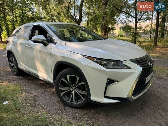 Білий Лексус РХ, об'ємом двигуна 2 л та пробігом 120 тис. км за 19999 $, фото 1 на Automoto.ua