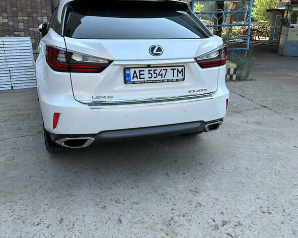 Белый Лексус РХ, объемом двигателя 2 л и пробегом 142 тыс. км за 31000 $, фото 20 на Automoto.ua