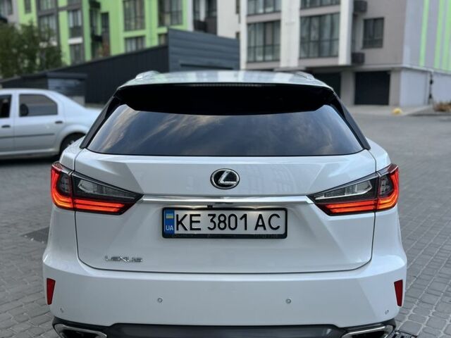 Белый Лексус РХ, объемом двигателя 2 л и пробегом 68 тыс. км за 32900 $, фото 5 на Automoto.ua