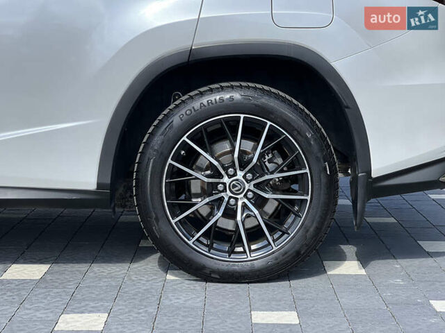 Білий Лексус РХ, об'ємом двигуна 2 л та пробігом 124 тис. км за 33900 $, фото 8 на Automoto.ua