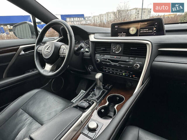 Белый Лексус РХ, объемом двигателя 3.5 л и пробегом 143 тыс. км за 33500 $, фото 156 на Automoto.ua