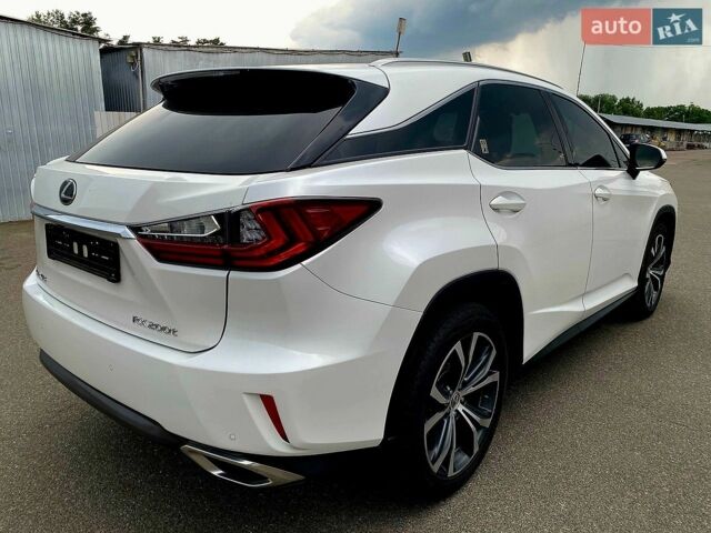 Білий Лексус РХ, об'ємом двигуна 2 л та пробігом 150 тис. км за 25700 $, фото 5 на Automoto.ua