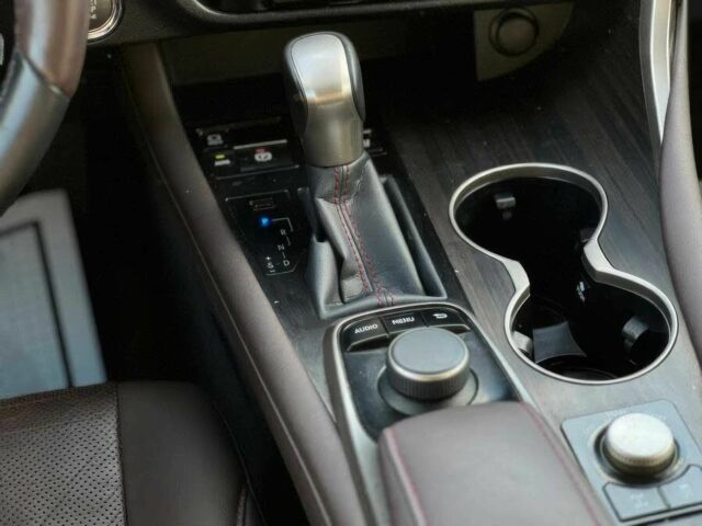 Белый Лексус РХ, объемом двигателя 3.5 л и пробегом 69 тыс. км за 13200 $, фото 9 на Automoto.ua