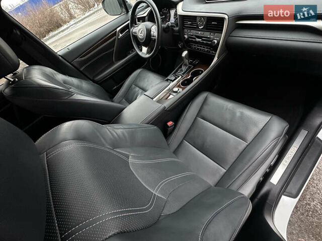 Белый Лексус РХ, объемом двигателя 3.5 л и пробегом 143 тыс. км за 33500 $, фото 152 на Automoto.ua