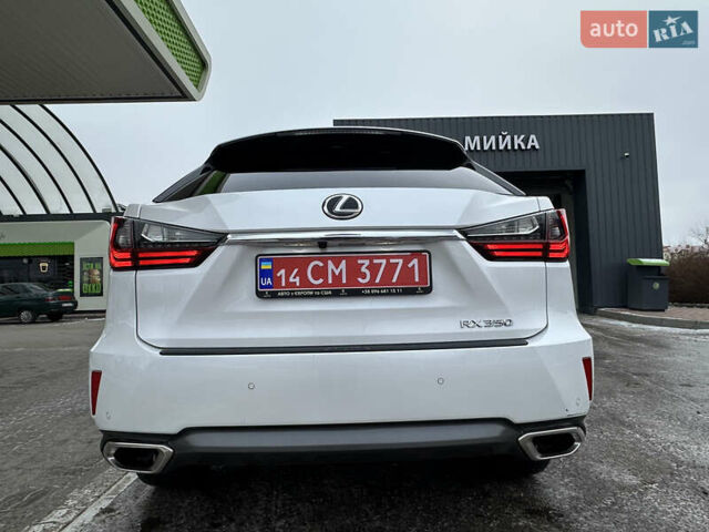 Белый Лексус РХ, объемом двигателя 3.5 л и пробегом 143 тыс. км за 33500 $, фото 63 на Automoto.ua