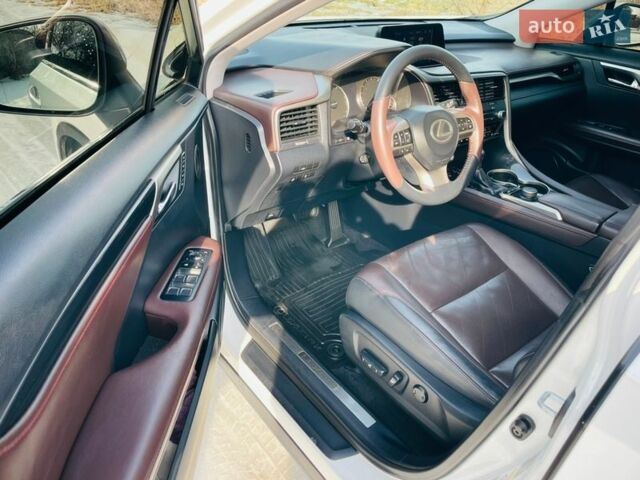 Білий Лексус РХ, об'ємом двигуна 2 л та пробігом 145 тис. км за 27000 $, фото 11 на Automoto.ua