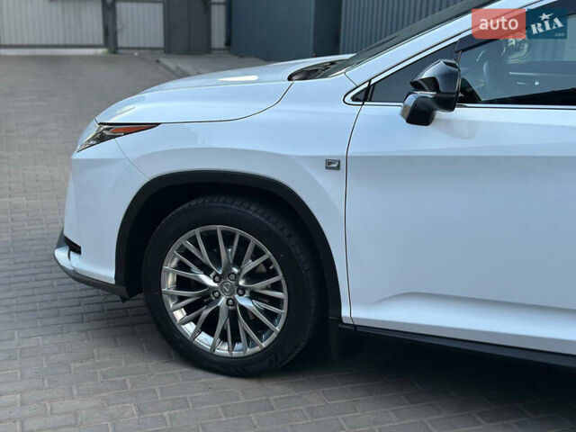 Белый Лексус РХ, объемом двигателя 2 л и пробегом 139 тыс. км за 42000 $, фото 14 на Automoto.ua