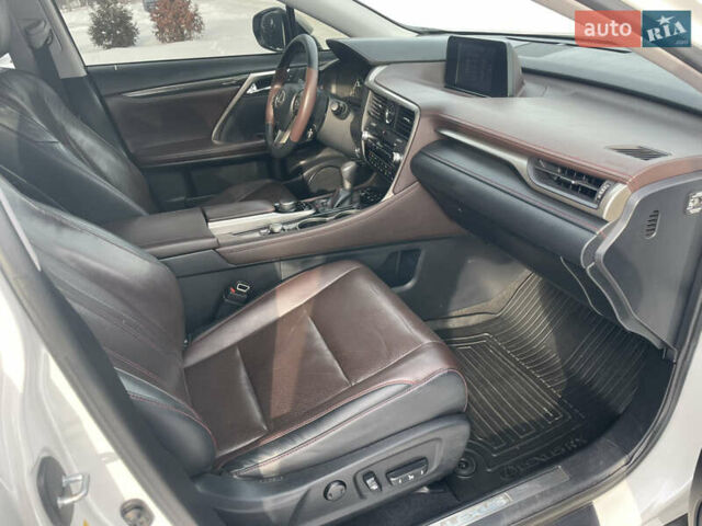 Білий Лексус РХ, об'ємом двигуна 2 л та пробігом 147 тис. км за 27700 $, фото 25 на Automoto.ua