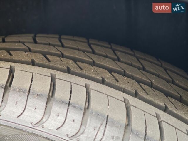 Білий Лексус РХ, об'ємом двигуна 3.46 л та пробігом 71 тис. км за 32000 $, фото 79 на Automoto.ua