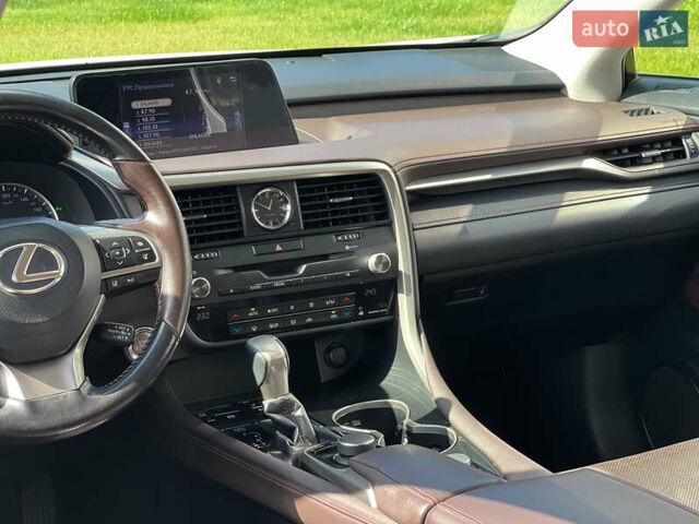 Білий Лексус РХ, об'ємом двигуна 2 л та пробігом 124 тис. км за 33900 $, фото 38 на Automoto.ua