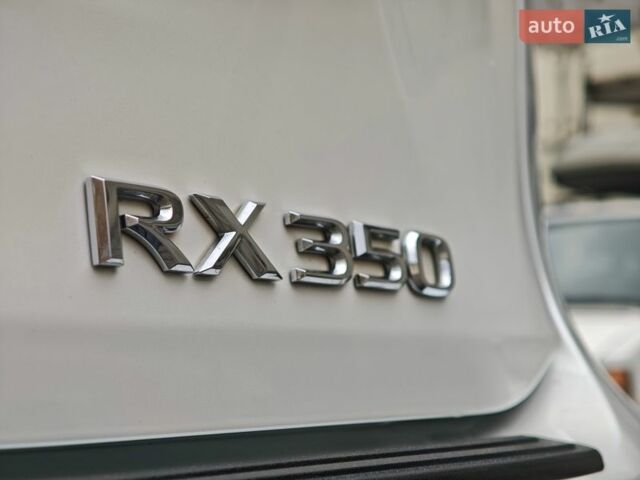 Білий Лексус РХ, об'ємом двигуна 3.46 л та пробігом 71 тис. км за 32000 $, фото 26 на Automoto.ua