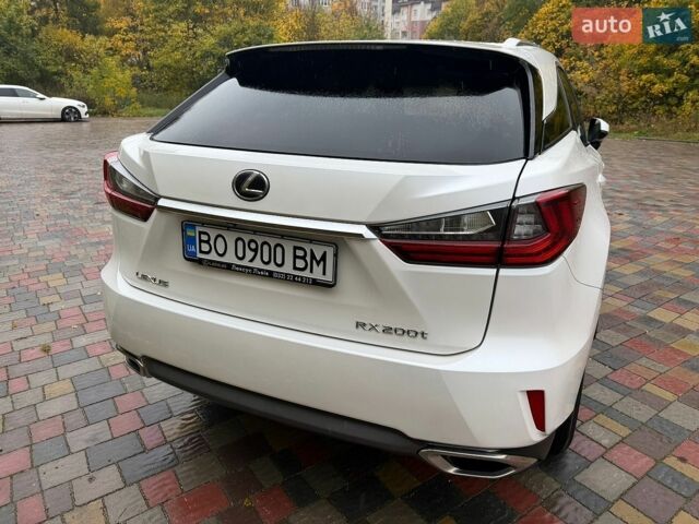 Білий Лексус РХ, об'ємом двигуна 2 л та пробігом 113 тис. км за 31500 $, фото 5 на Automoto.ua