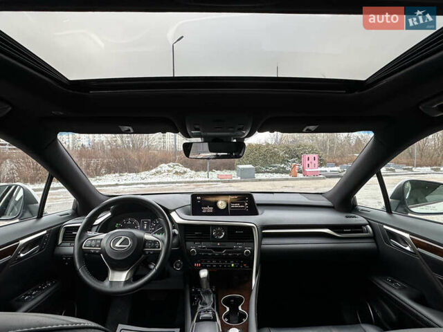 Белый Лексус РХ, объемом двигателя 3.5 л и пробегом 143 тыс. км за 33500 $, фото 127 на Automoto.ua