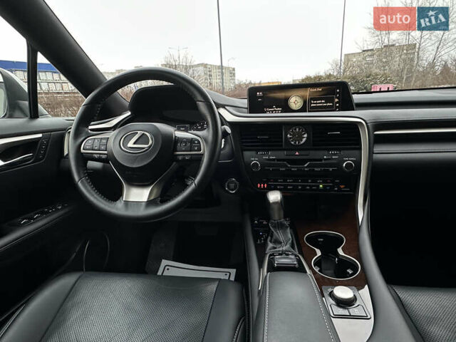 Белый Лексус РХ, объемом двигателя 3.5 л и пробегом 143 тыс. км за 33500 $, фото 130 на Automoto.ua