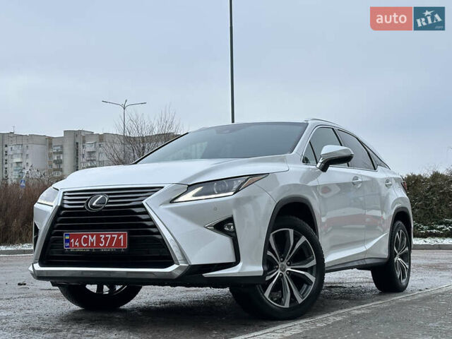 Белый Лексус РХ, объемом двигателя 3.5 л и пробегом 143 тыс. км за 33500 $, фото 10 на Automoto.ua