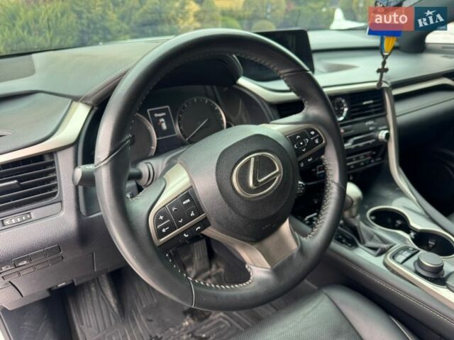 Білий Лексус РХ, об'ємом двигуна 3.46 л та пробігом 157 тис. км за 27950 $, фото 6 на Automoto.ua
